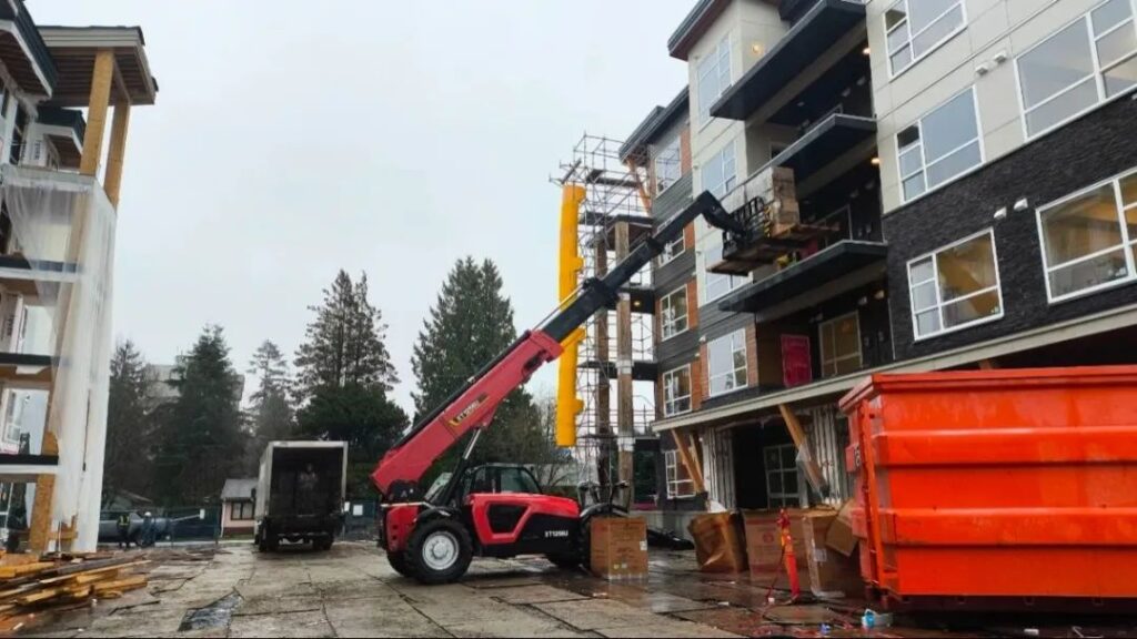 Building Global Legacies: XCMG Excavators Power Europe’s Underground Challenges & North America’s Sky-High Ambitions 7 44021a28b5b6f54418faf38cbb3ee152