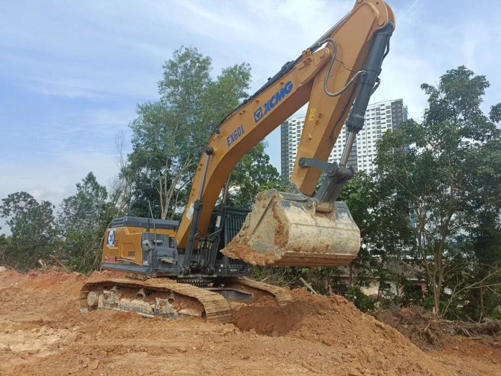 XCMG Deepens Partnership with Malaysia, Powering Infrastructure RenaissanceSubtitle: Chinese construction giant powers landmark infrastructure projects from railways to smart cities 7 640