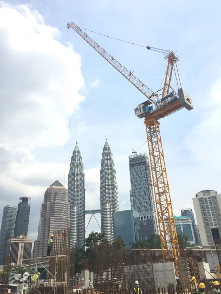 XCMG Deepens Partnership with Malaysia, Powering Infrastructure RenaissanceSubtitle: Chinese construction giant powers landmark infrastructure projects from railways to smart cities 6 image 7