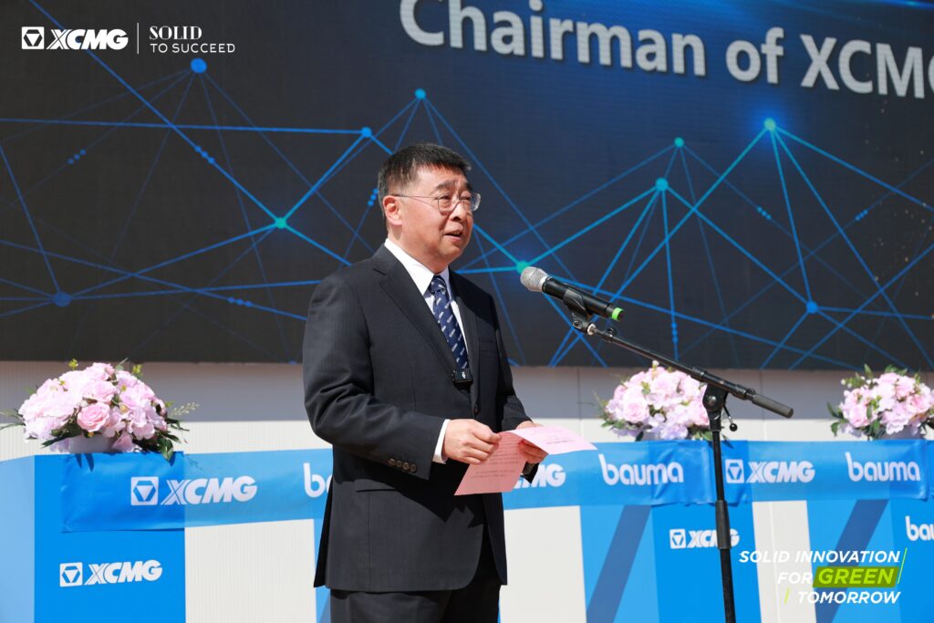 XCMG Showcases "China Solution" for Europe at Bauma 2025, Driving Green Innovation and Localization 2 图片2