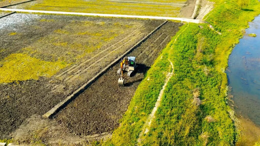 Iron Arms Generate Gold! XCMG Excavators Empower High-standard Farmland Construction 4 图片4 1