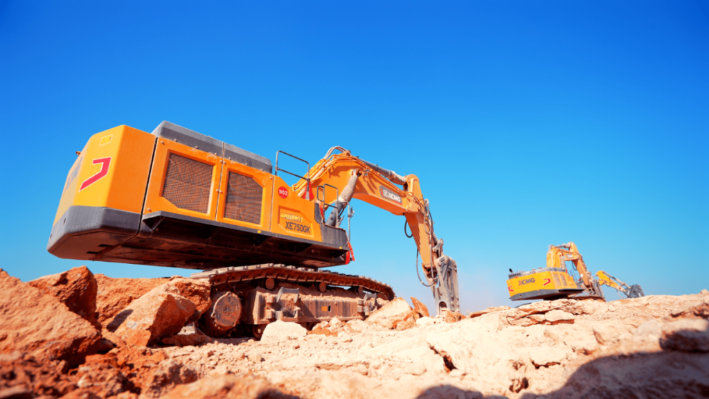 XCMG Excavators Power Key National Traffic Project in Guixi 2 640 1 1