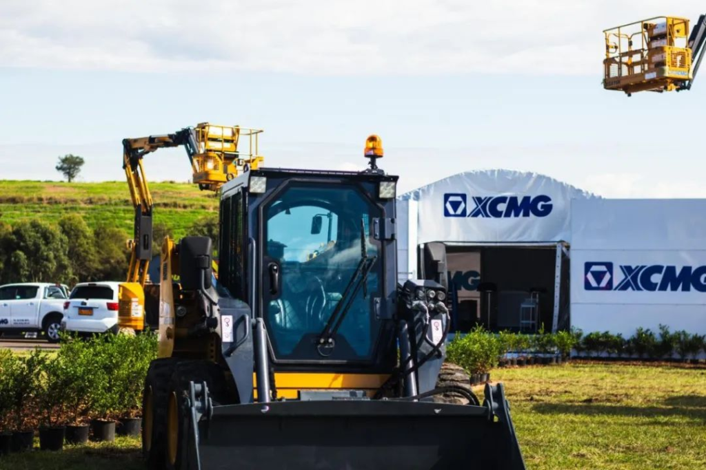 XCMG Electrifies Australia's DDT Expo 2025 with Green Tech, Drawing Record 32,000 Visitors 8 image 11