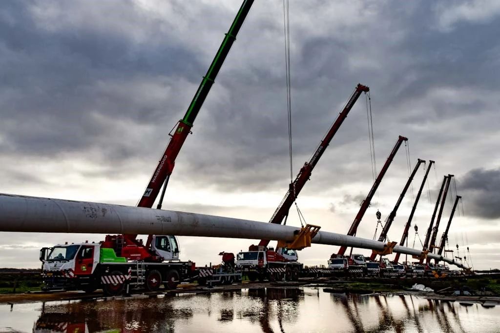 XCMG Launches Zero-Emission Crane Fleet, Spearheading Green Revolution in Heavy Industry 2 80f0bfa7002ccaa2e9378e1df0041da2