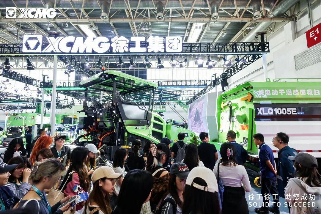 Компания XCMG на выставке BICES 2025 представила решения, основанные на сценариях, которые способствуют успеху глобальных клиентов 7 1e8c4eb95ba668a80384d7e34123a141 1