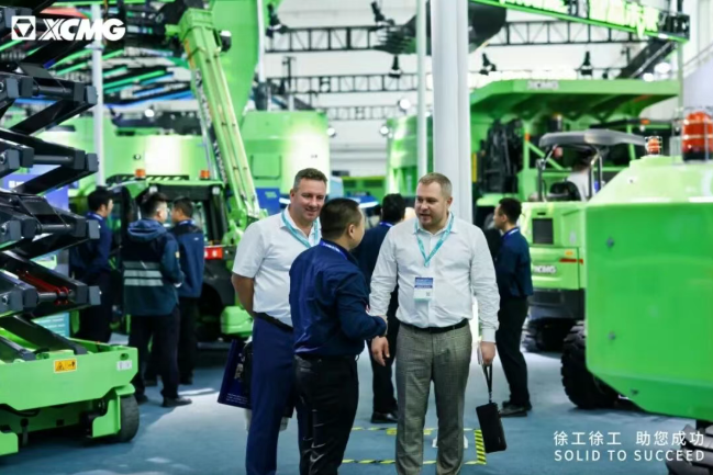 Компания XCMG на выставке BICES 2025 представила решения на основе сценариев, обеспечивающие успех глобальных клиентов 4 изображение 5