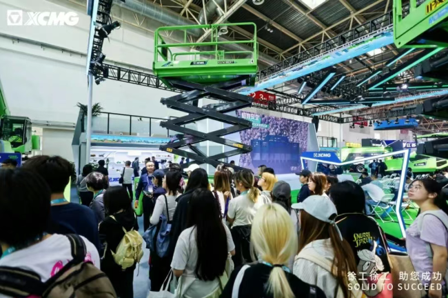 Компания XCMG на выставке BICES 2025 представила решения, основанные на сценариях, которые способствуют успеху глобальных клиентов 6 изображение 7