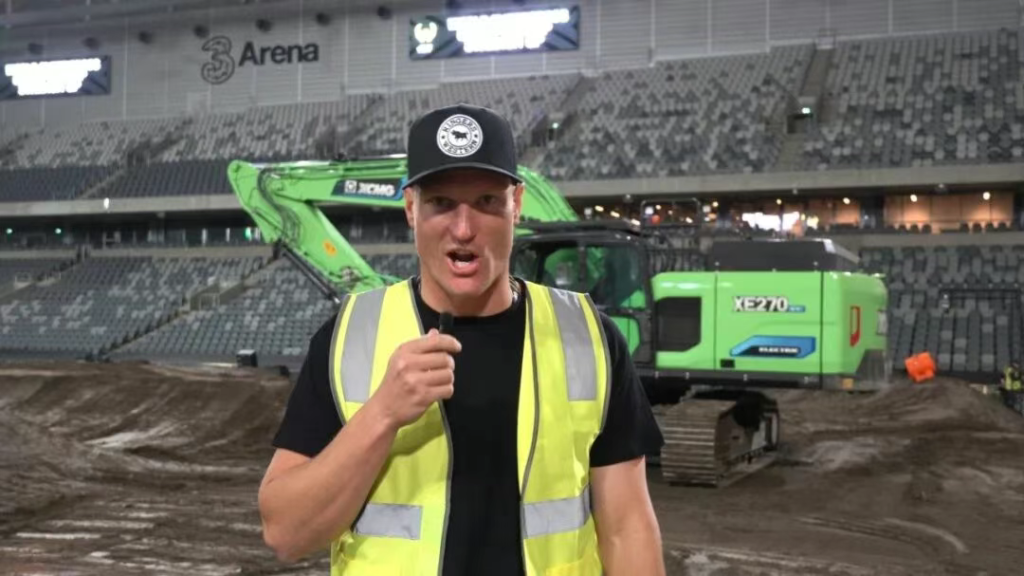 XCMG Powers World-Class Endurance: Behind the Scenes at the FIM SuperEnduro in Stockholm 8 изображение 9